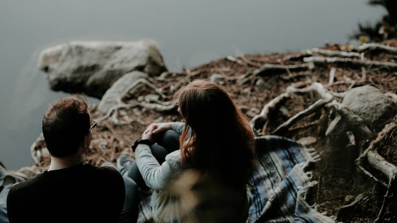 Zuster, vriendin of bedreiging?